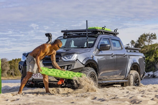 WebReady-ISUZU DMAX