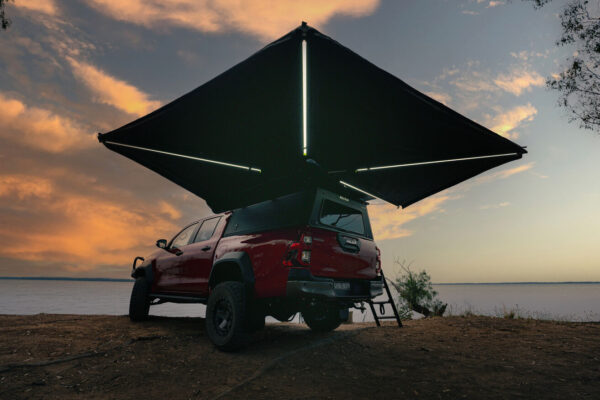 DELTAWING 270 AWNING - Image 2